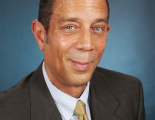 Expert Immigration États-Unis - AVOCAT ROBERT M. BROWN II, ESQ.